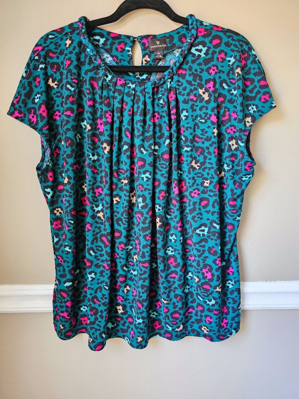 Worthington Teal Leopard Print Pleated Neck Blouse Short Sleeve XL